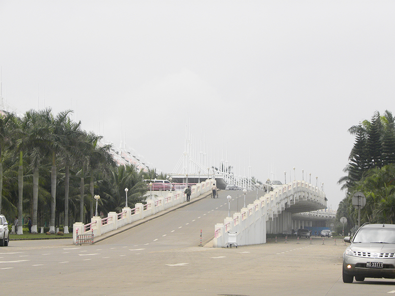 海南省三亚凤凰国际机场高架桥